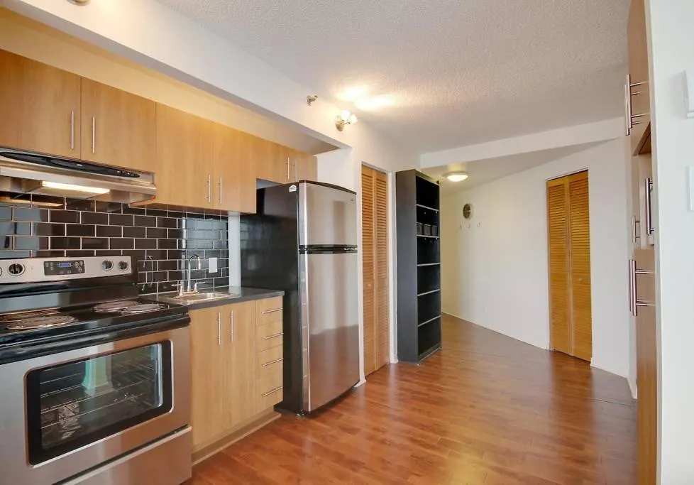 Beautiful Apartment - Gorgeous View Of The City - 7 Minute Walk To Metro - Self Check In Montréal 0*,